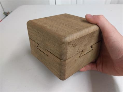 the impossible dovetail box